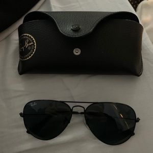 Ray bans black